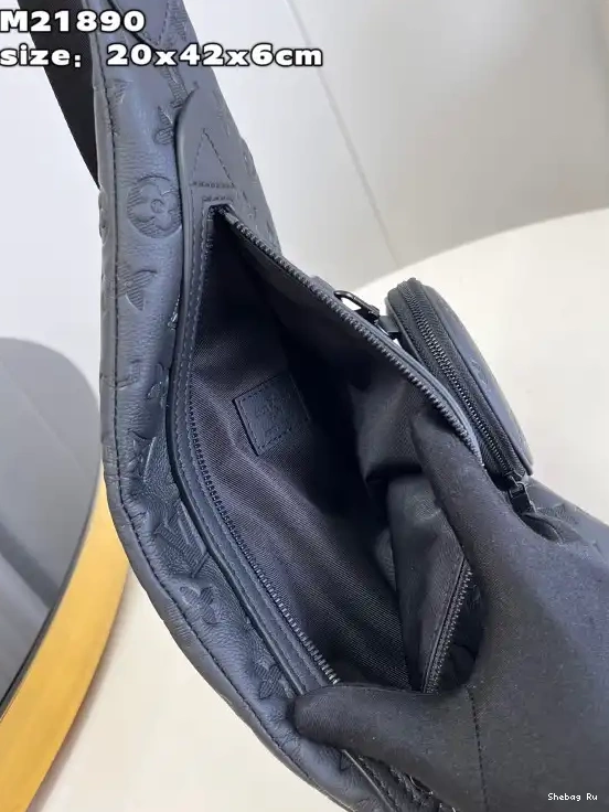 LOUIS VUITTON Slingbag Duo 0616